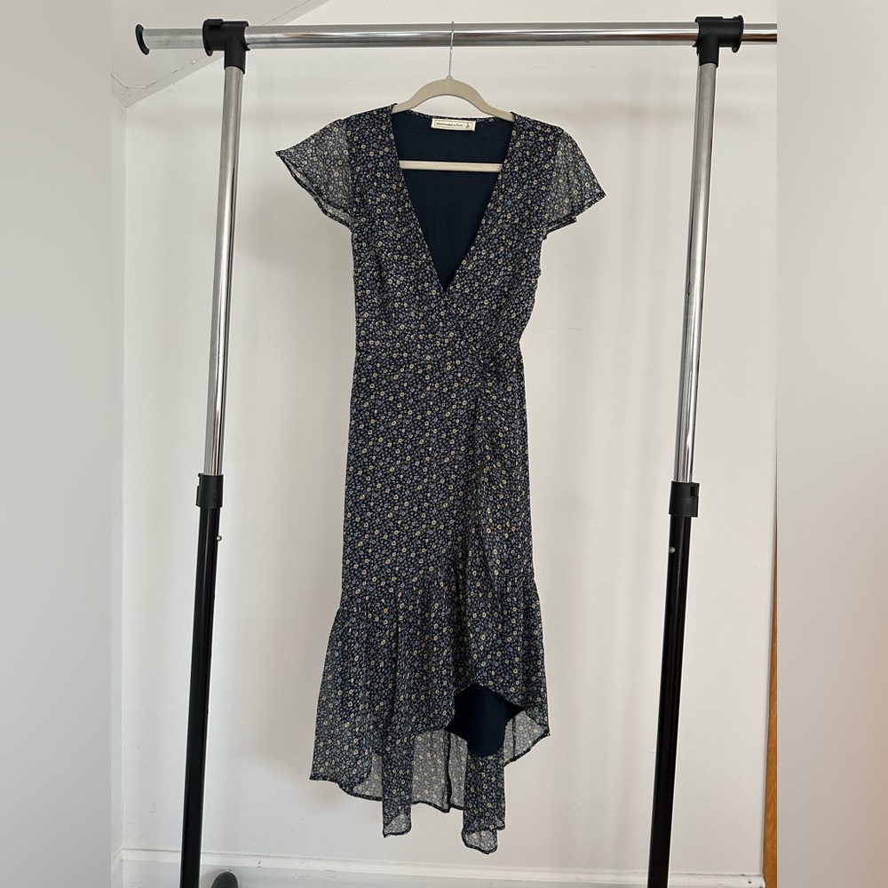 Abercrombie Wrap Around Dress